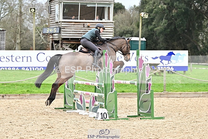 250201A-113721-00468 - Cls 02 Local Horse 100cm