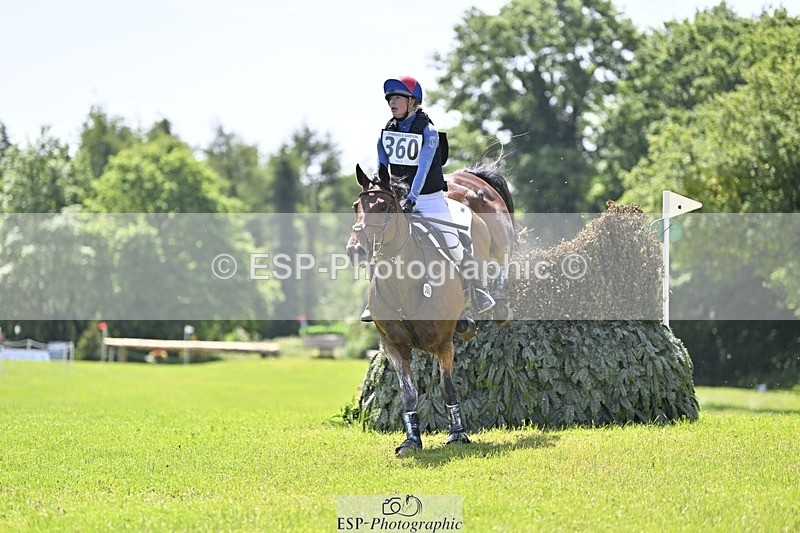 240525-114306-13093 - 360-JELSON-Lucy_Collecott