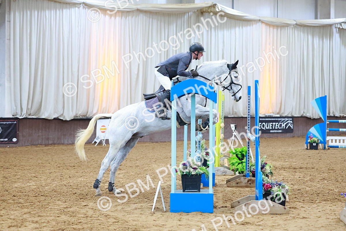 SBM_003583 - Class 10 - Senior Newcomers - 1.10m