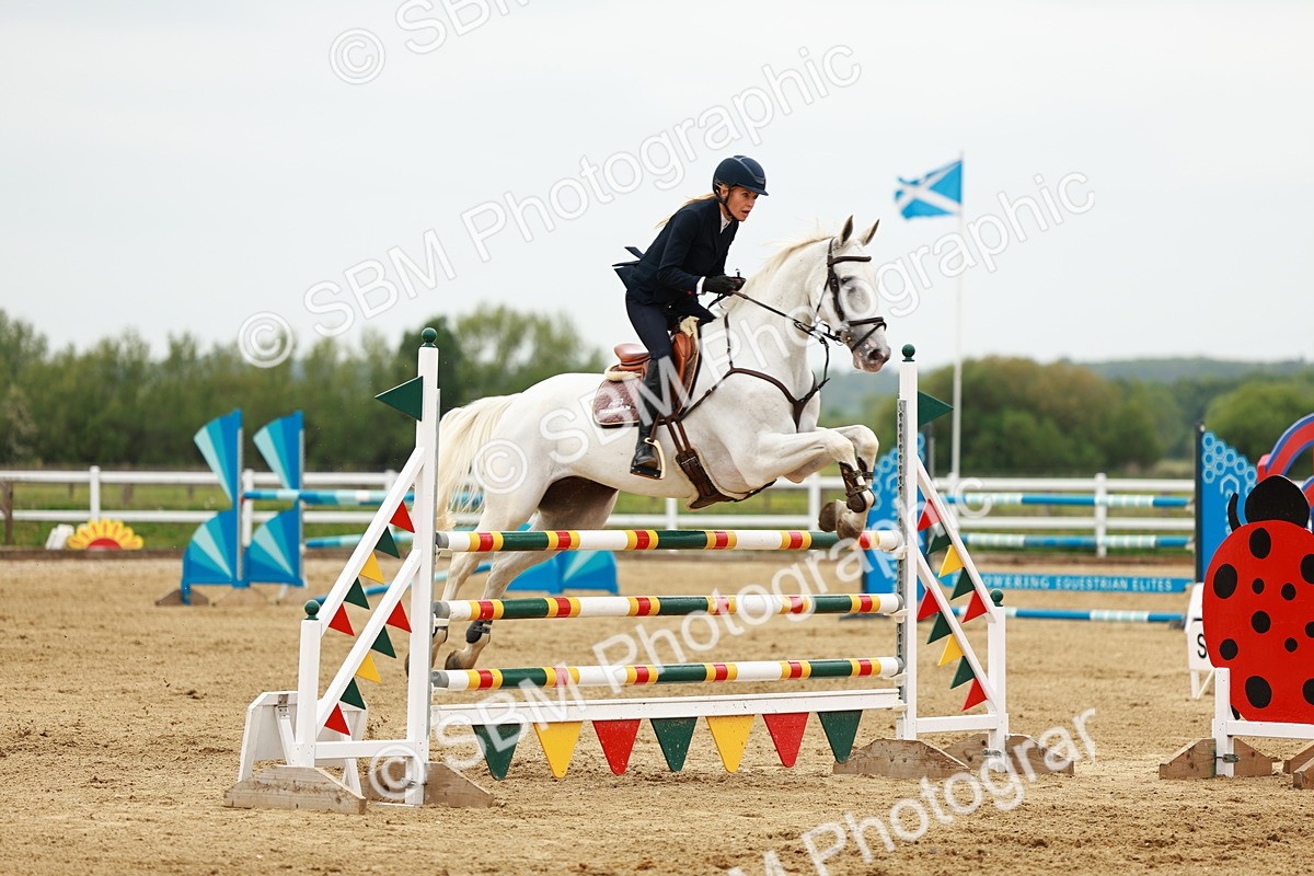 SBM_001076 - Class 5 - Senior Foxhunters - 1.20m