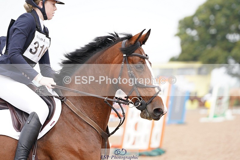 240901A-092352-05338 - 316-Francesca.Lawrence-WITH.A.LITTLE.BIT.OF.LUCK