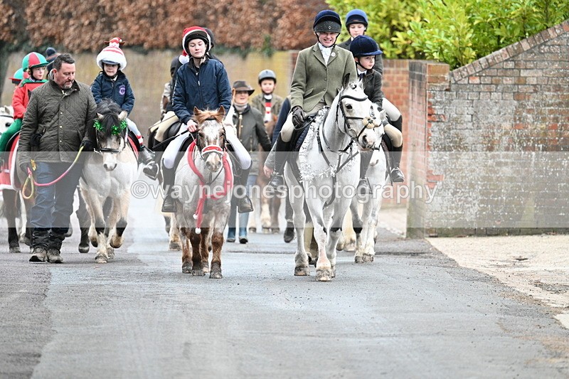 WJ7_1086 - Pub Corner
