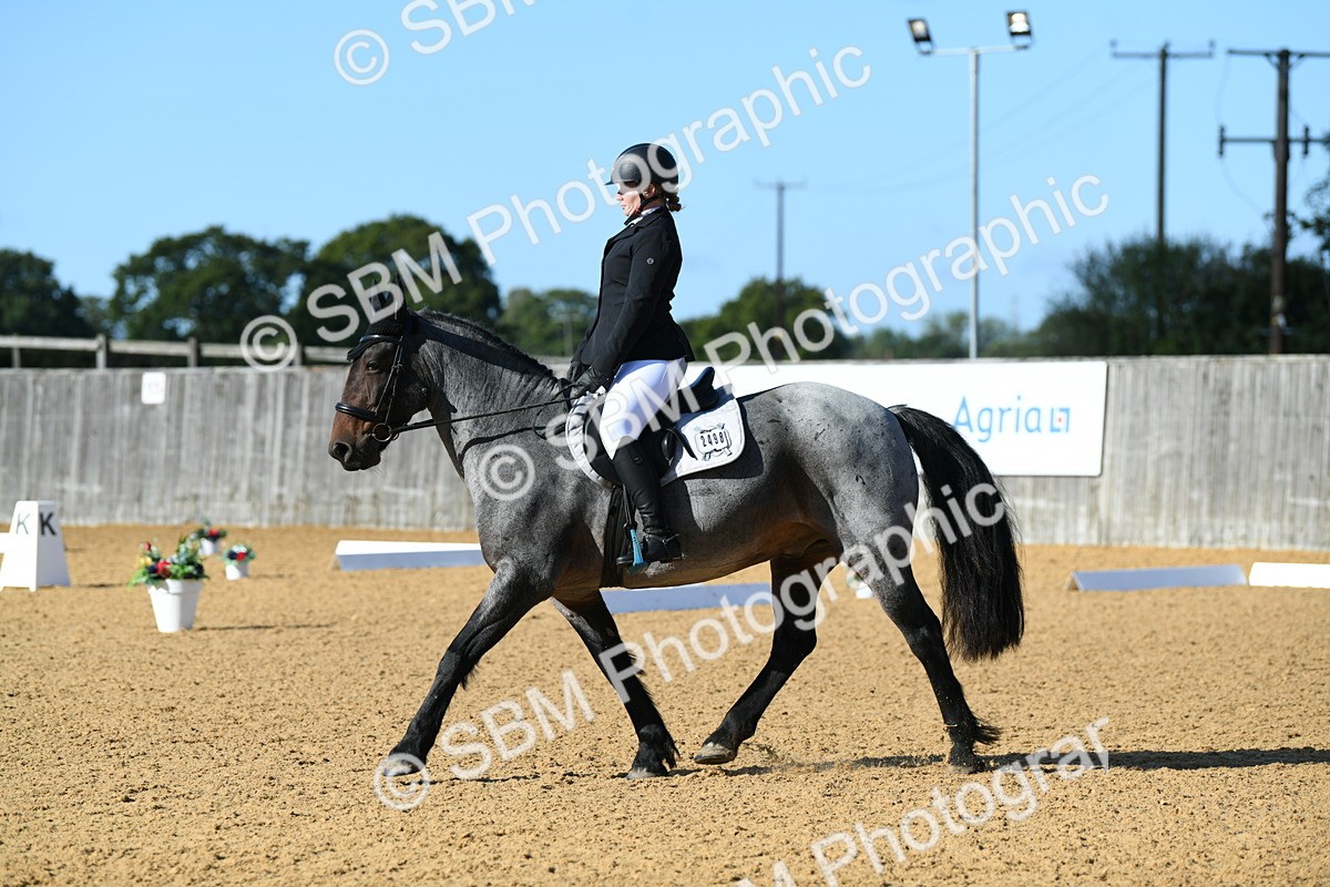 SBM_02328 - D7 Small Tour Championship Prelim 1