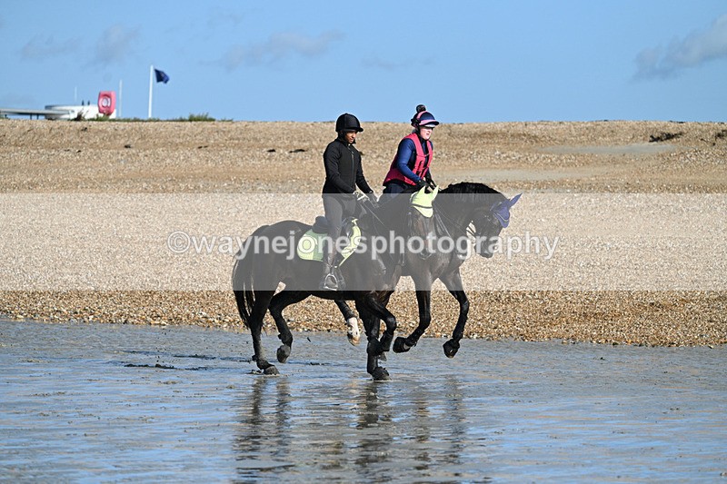 WJ7_3729 - Leigh Kelly & Jade Bennett 25-08-24