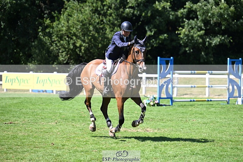 260703A-153909-09604 - Cls 18 Newcomers Jump Off and P