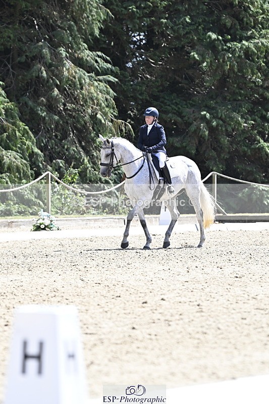 250810A-140345-06852 - 019-Jane.PhillipsFair.Duchess