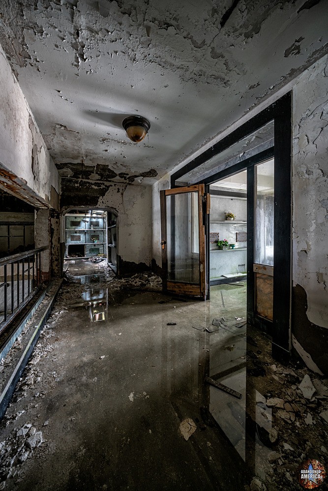  - ABANDONED PLACES