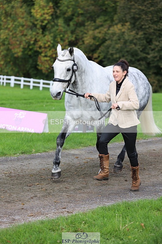 251026A-114605-25673 - F-429-Sarah.Clisby