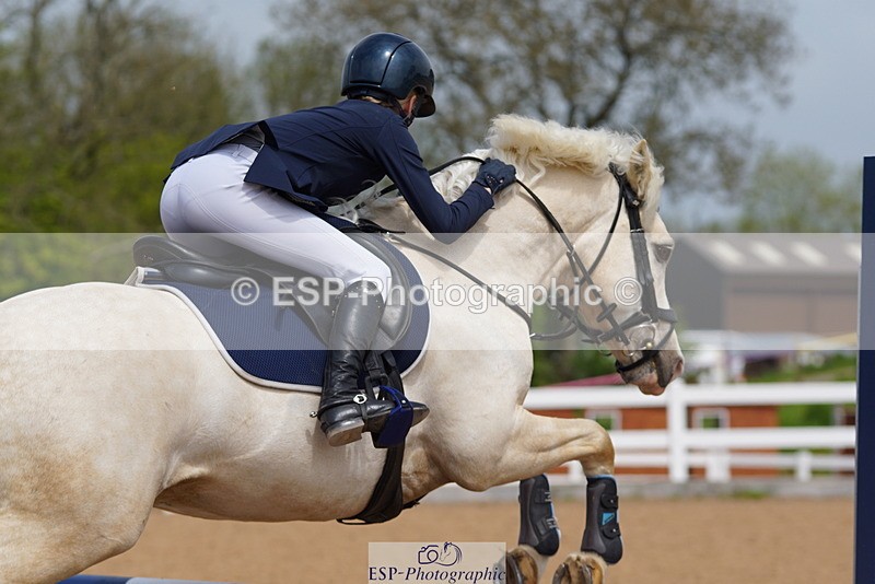 230513A-123816-00935 - Cls 4 90cm Novice Masters