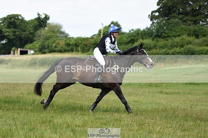 230625-111516-02312 - XC 90cm 11.00 to 12.00