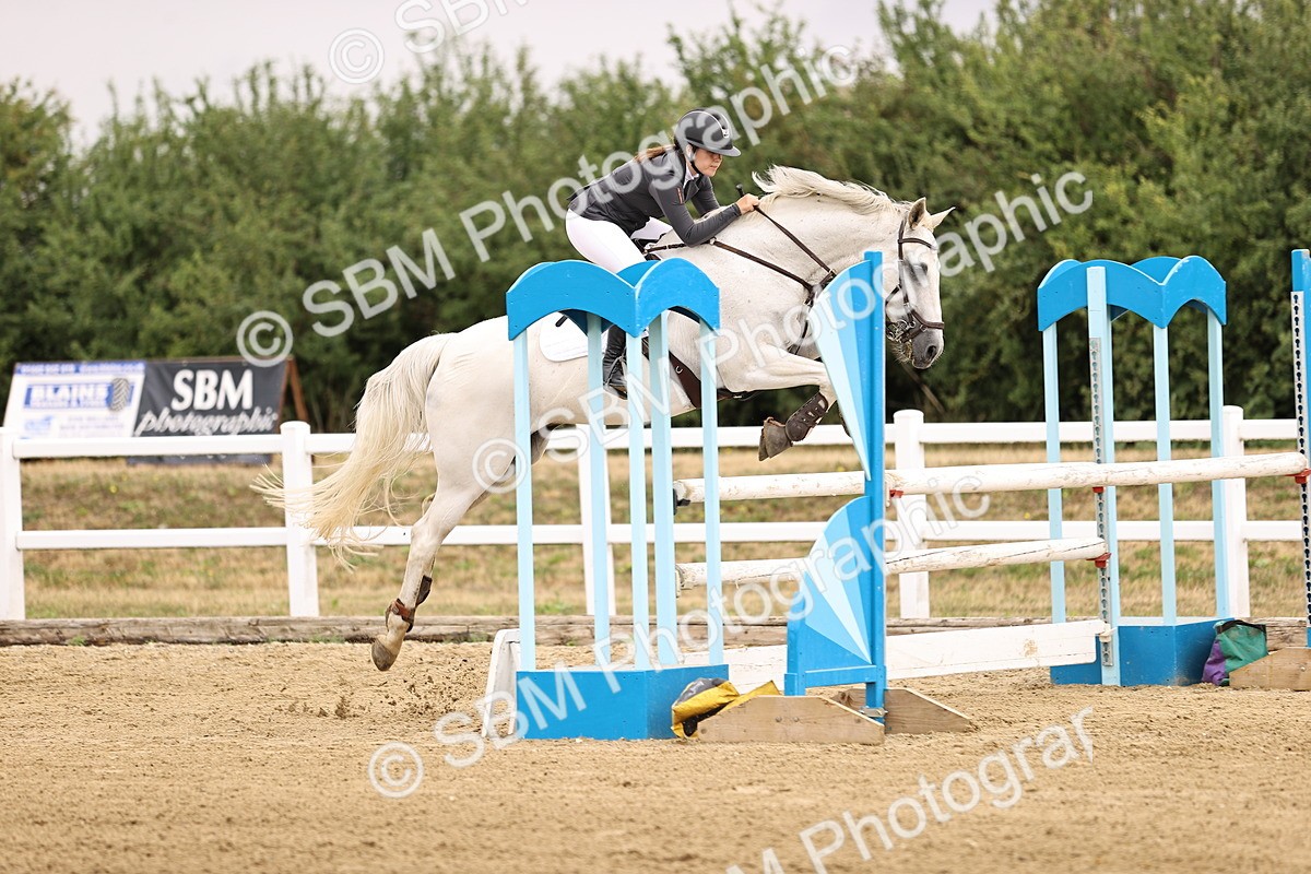 SBM_026296 - Class 12 - Amateur Championship Qualifier 1.05m