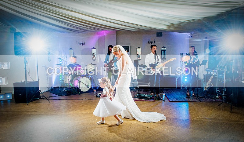 DOVE-648 - WEDDINGS