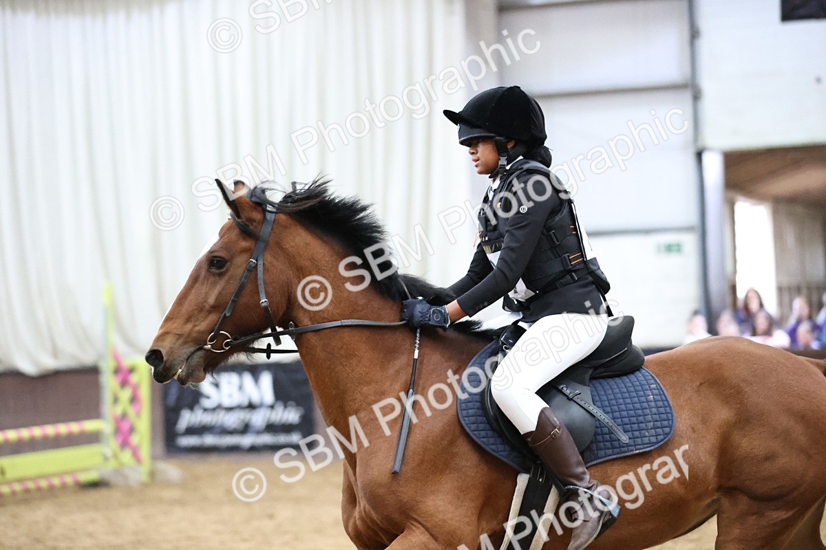 SBM_001364 - Class 5 - Henlow Veterinary Hospital 70cm