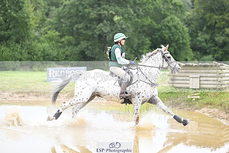 240804-134138-15264 - 469-Neha_Walker-SPOT_ME