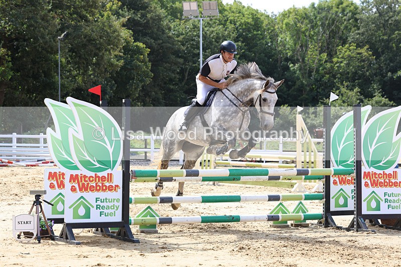 3E7A3661 - Class 4: Senior British Novice/90cm open
