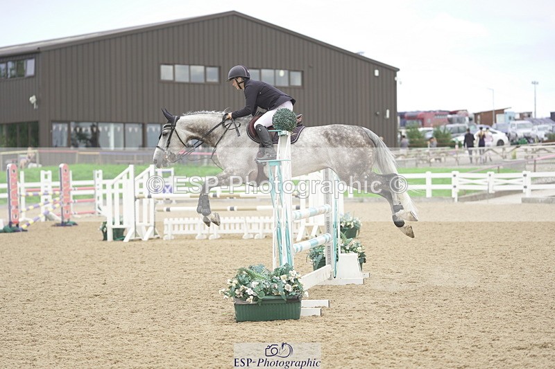 230810A-133736-02469 - Cls 4 1.05m Amateur Quali