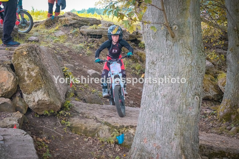 DSCF0420 - Ripon MC Trial 27/09- kids