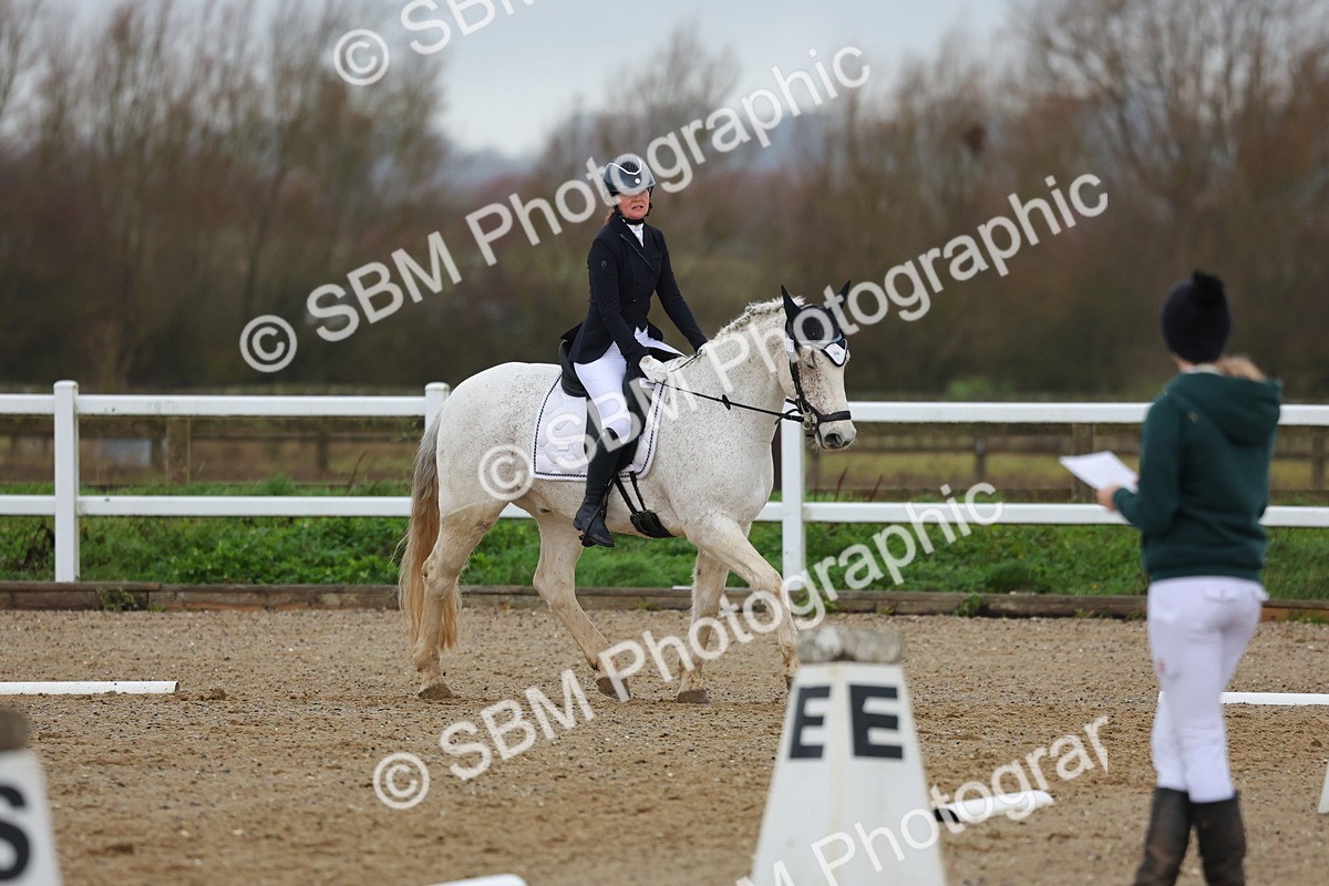 SBM_003101 - Class 6 - Novice 4