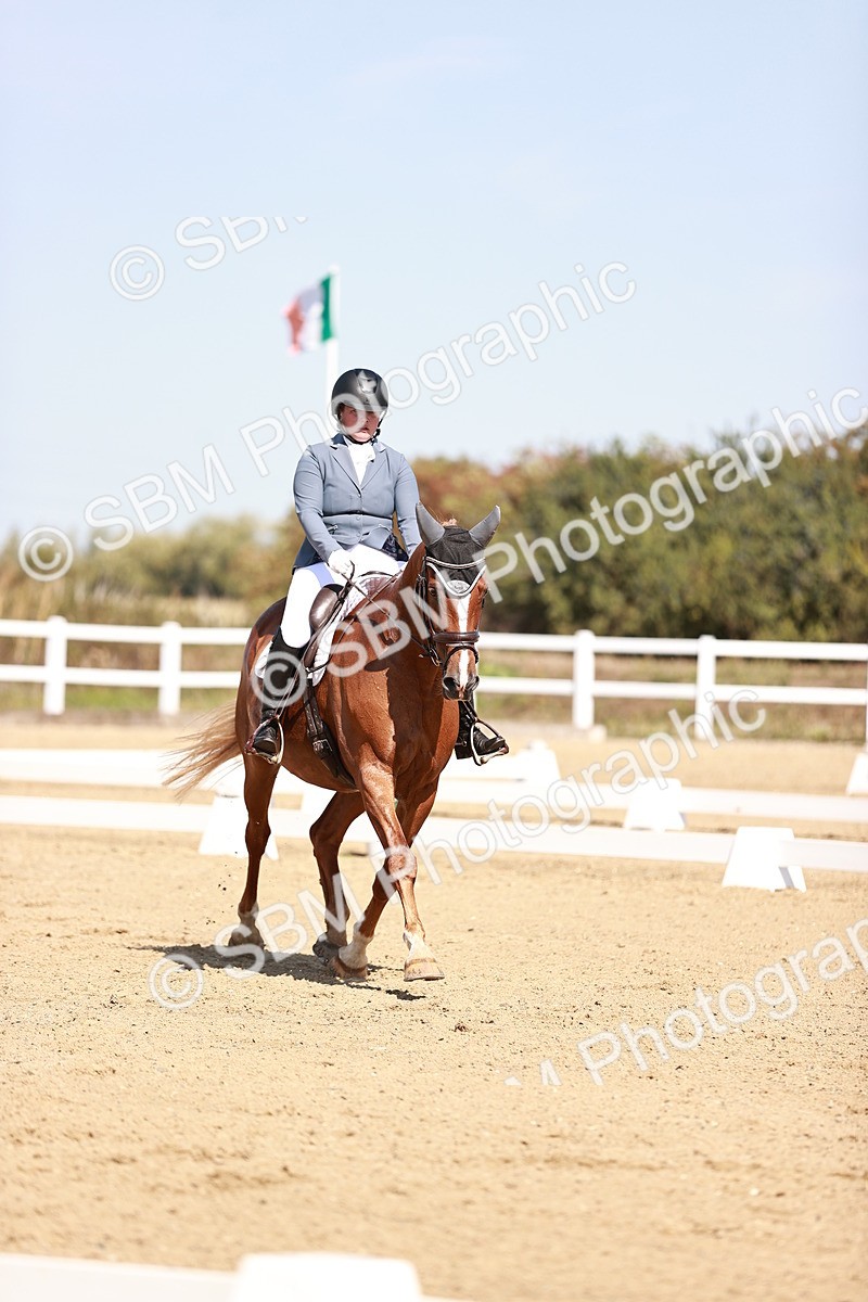 SBM_004540 - Class 12 - Novice 5 - 10.31-11.41