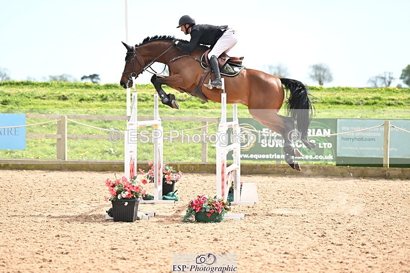 240418A-142859-04389 - Cls 9, 2 Star Big Tour 1.40m