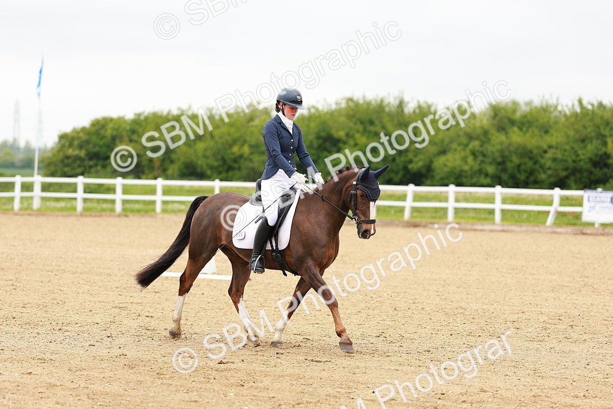 SBM_004969 - Class 15 - Novice 5