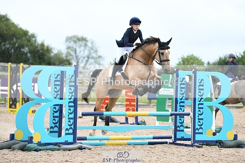 250807-131715-01061 - 80cm Round 2