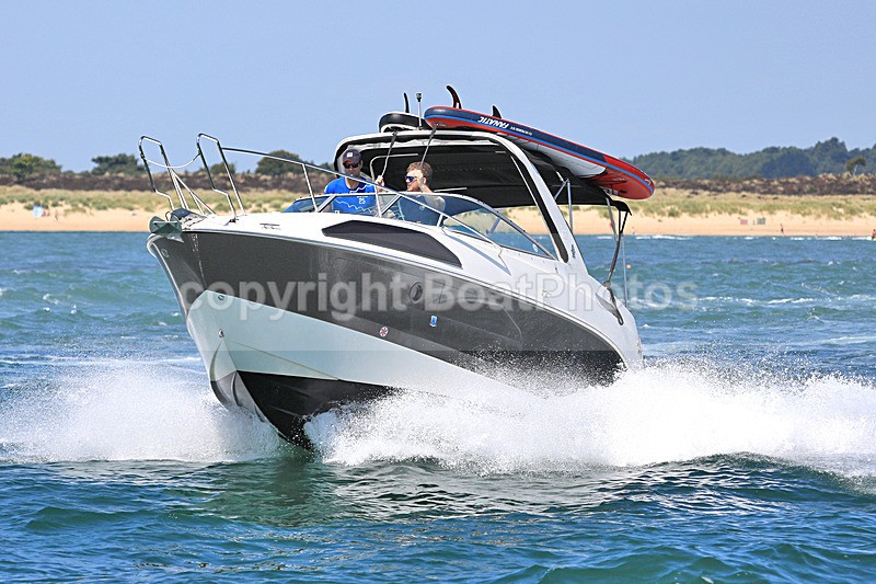 180805 LATITUDE 1Y3A6257 - Motorboats - Open