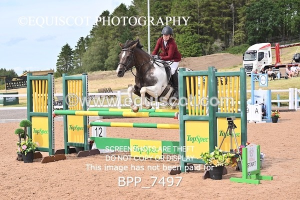 BPP_7497 - CLASS 15 FRI Senior 1.05m Open