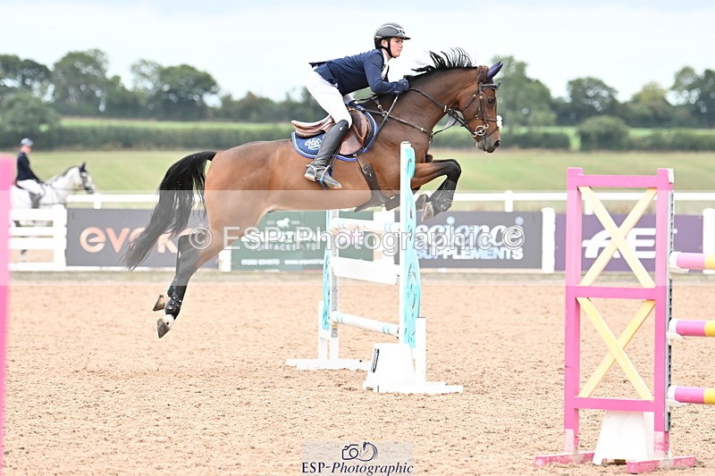 250820B-140317-00863 - Cls 6 Foxhunter and 1.20m Open