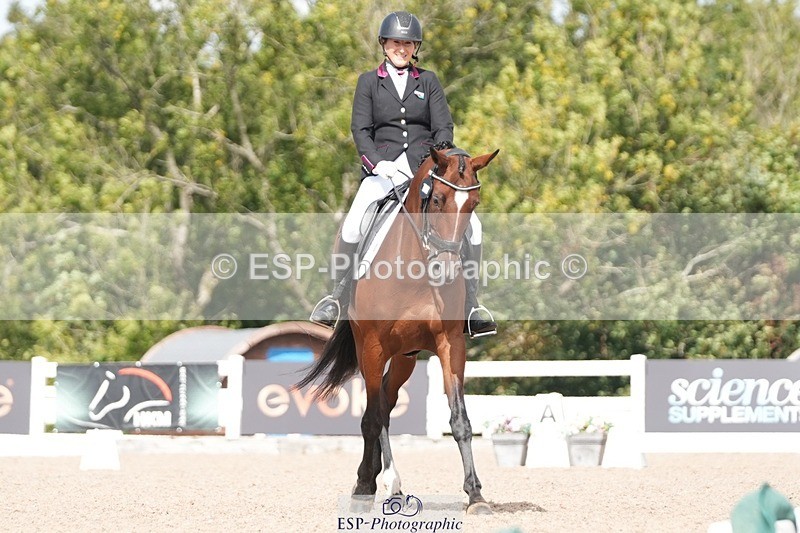 250906-133954-03346 - 111-Kerry.BevanKardashian