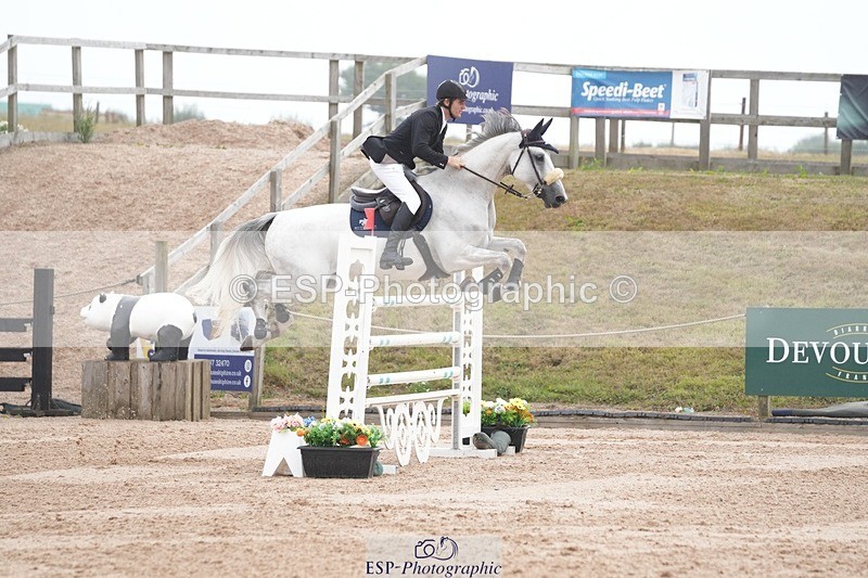 250718-111701-09956 - Cls 2, 3 Star Small Tour Break til End