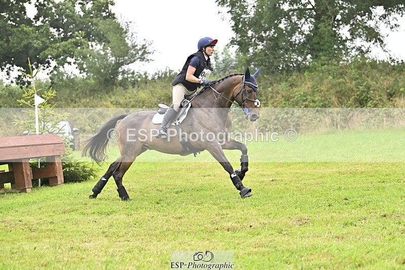 240901A-112452-05755 - 413-Samantha.Lewis-KNOCKRIGG.BRONCO
