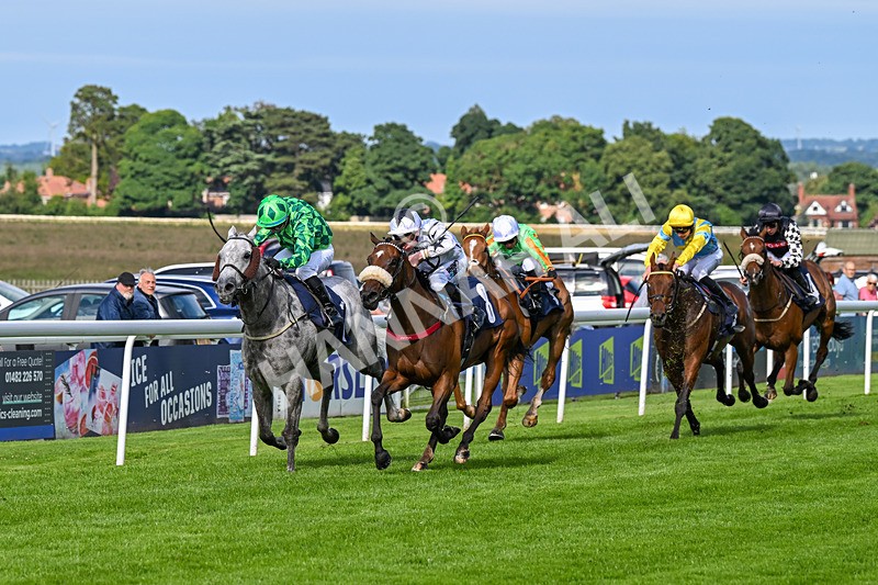 160724-Race 6-Blufferonthebus-9431 - Race 6