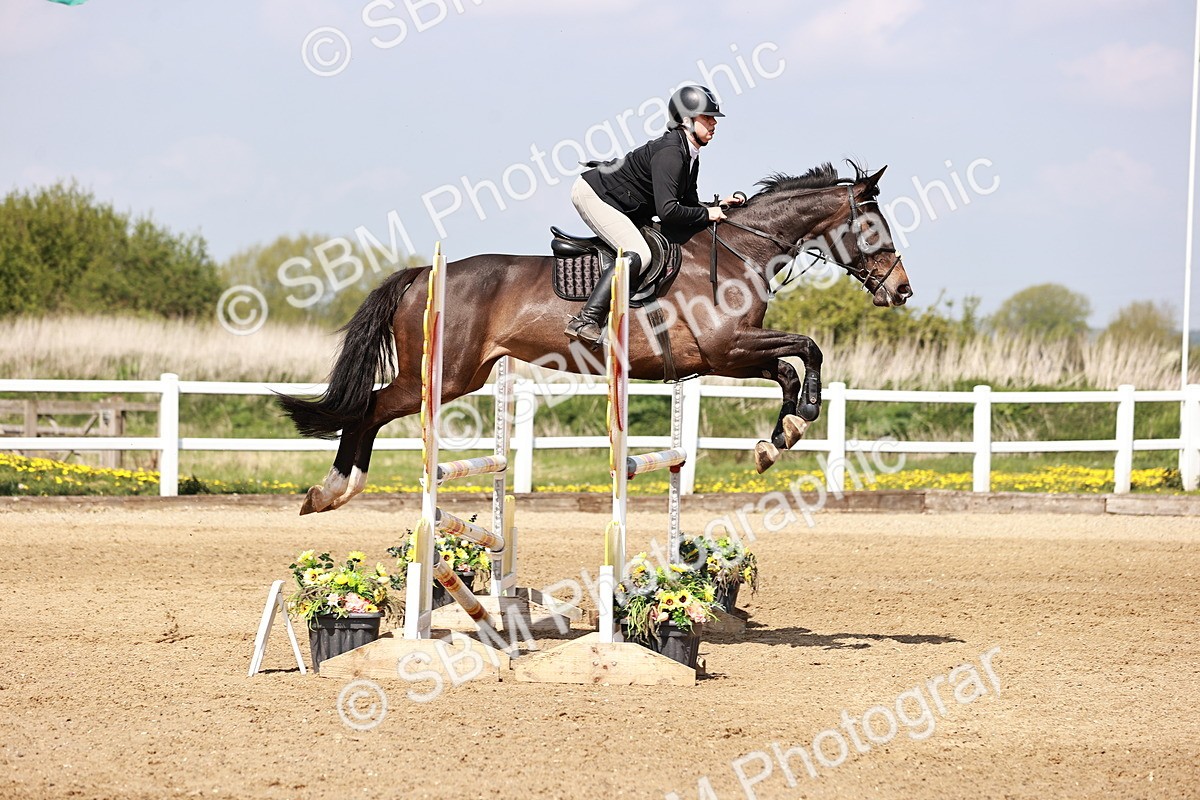  - Class 23 - Senior 1.05m