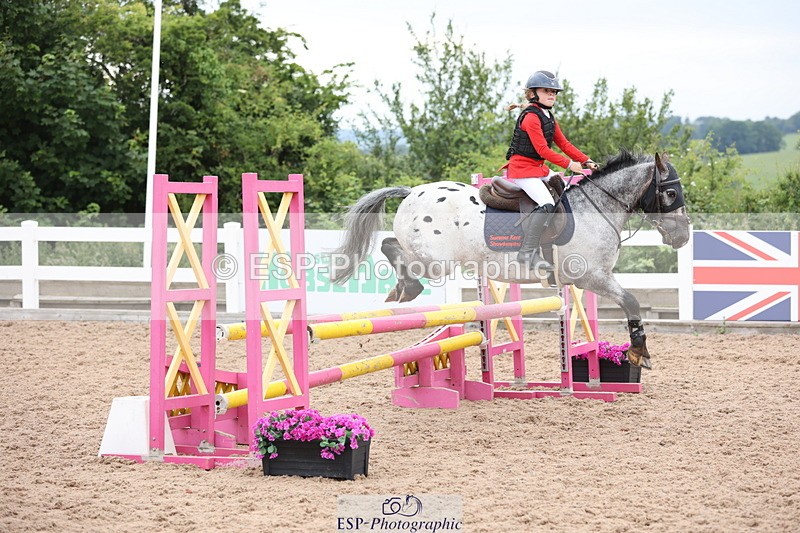 240630A-180125-16265 - Cls 28 Stepping Stones 128cm + 138cm