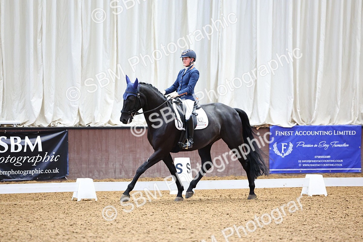 SBM_003985 - Class 14-15 - Novice 5 Novice 6