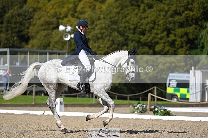 230526-170102-07473 - 259-KATE_BLUE-Millie_Juleff-WEDTrotUp+DR