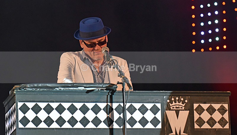 Madness - Cropredy 2016