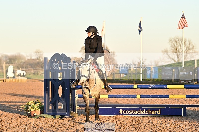 250401-191431-00940 - 90cm Classes