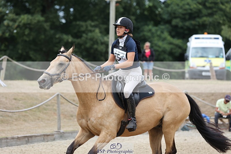 250803A-152547-15761 - Q-751-Fiona.Lewis-BALLYANNY.BUTTONS