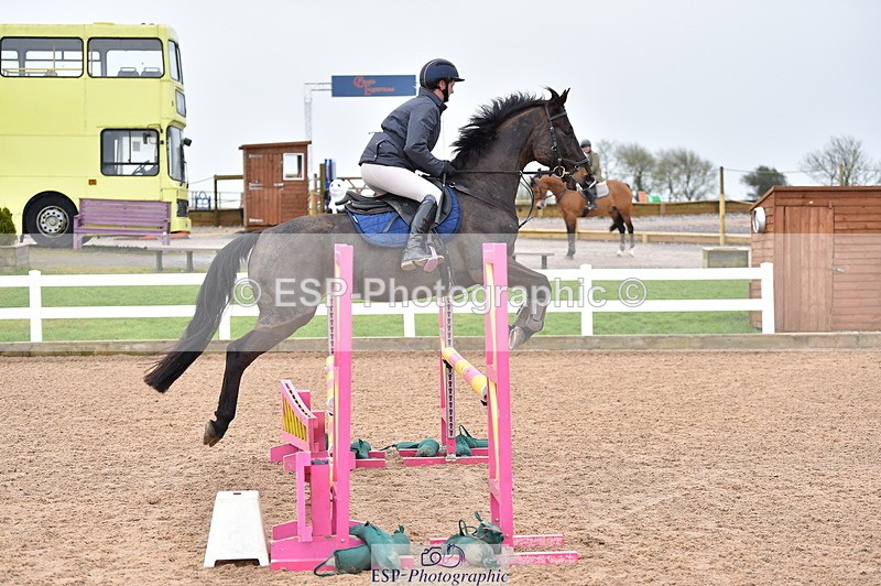 240327A-102332-00095 - Cls 1 British Novice and 90cm Open