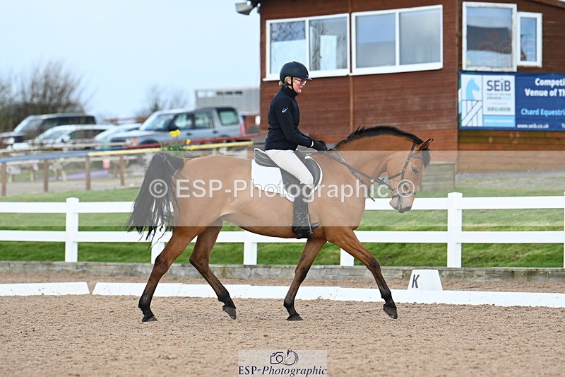 240323A-151953-02443 - UnA Novice 28