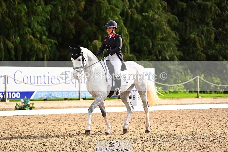 231021-140412-18624 - 250-COOLEY.COUTURE-Gemma.Stevens-DR