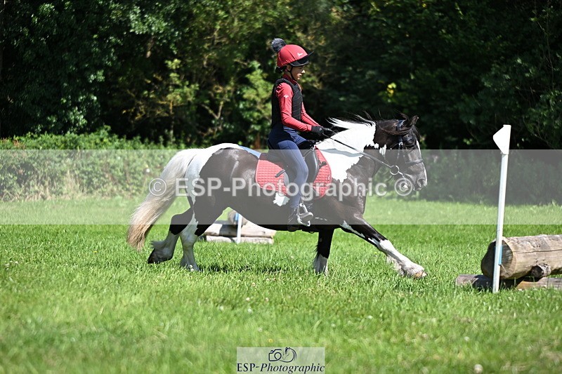 240729B-145330-02879 - Abbie's Group XC