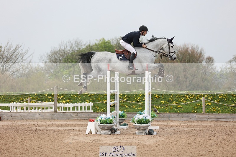 250424-113618-04953 - Cls 1 - 2 Star Small Tour