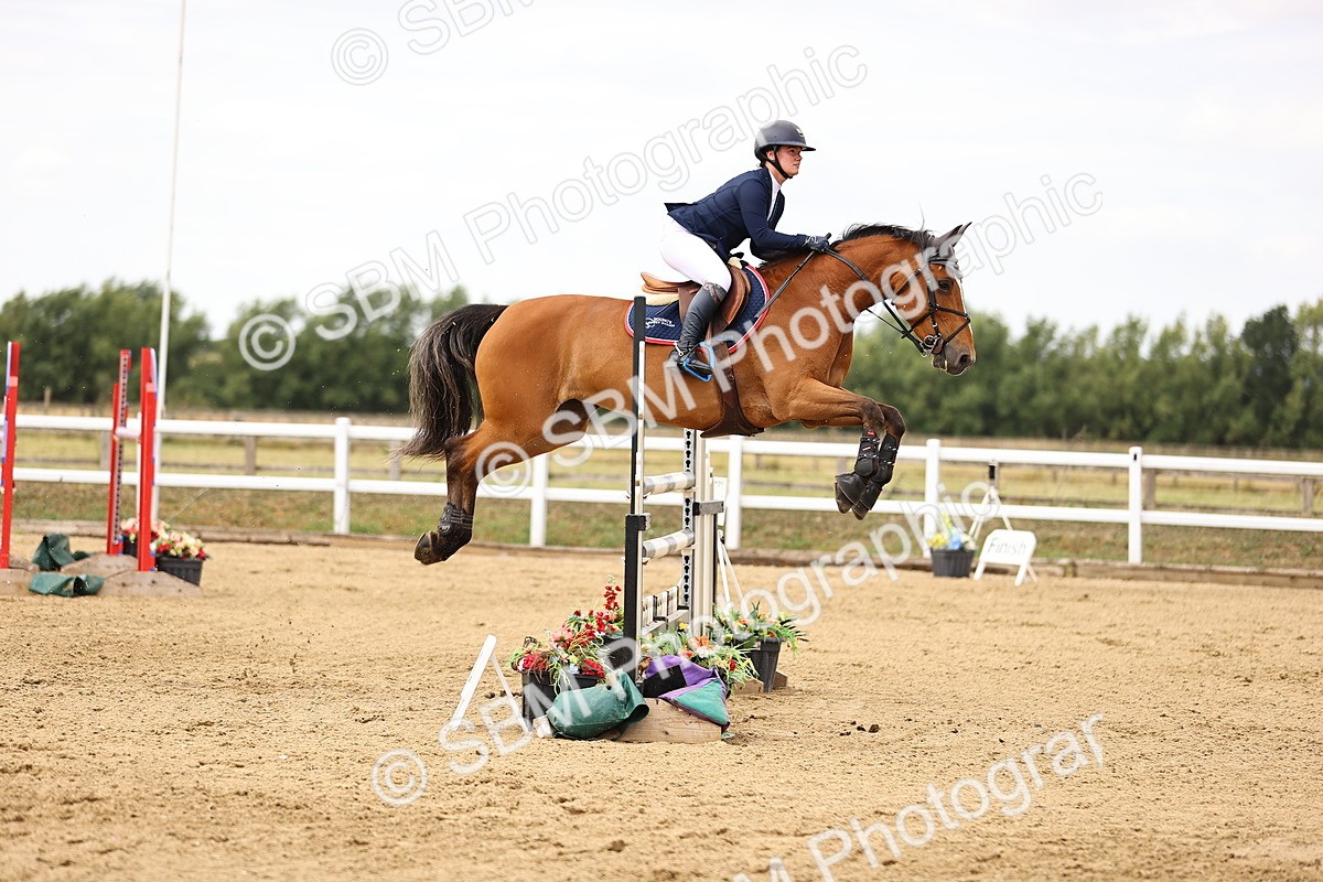 SBM_010462 - Class 9 - Senior Foxhunter - 1.20m Open