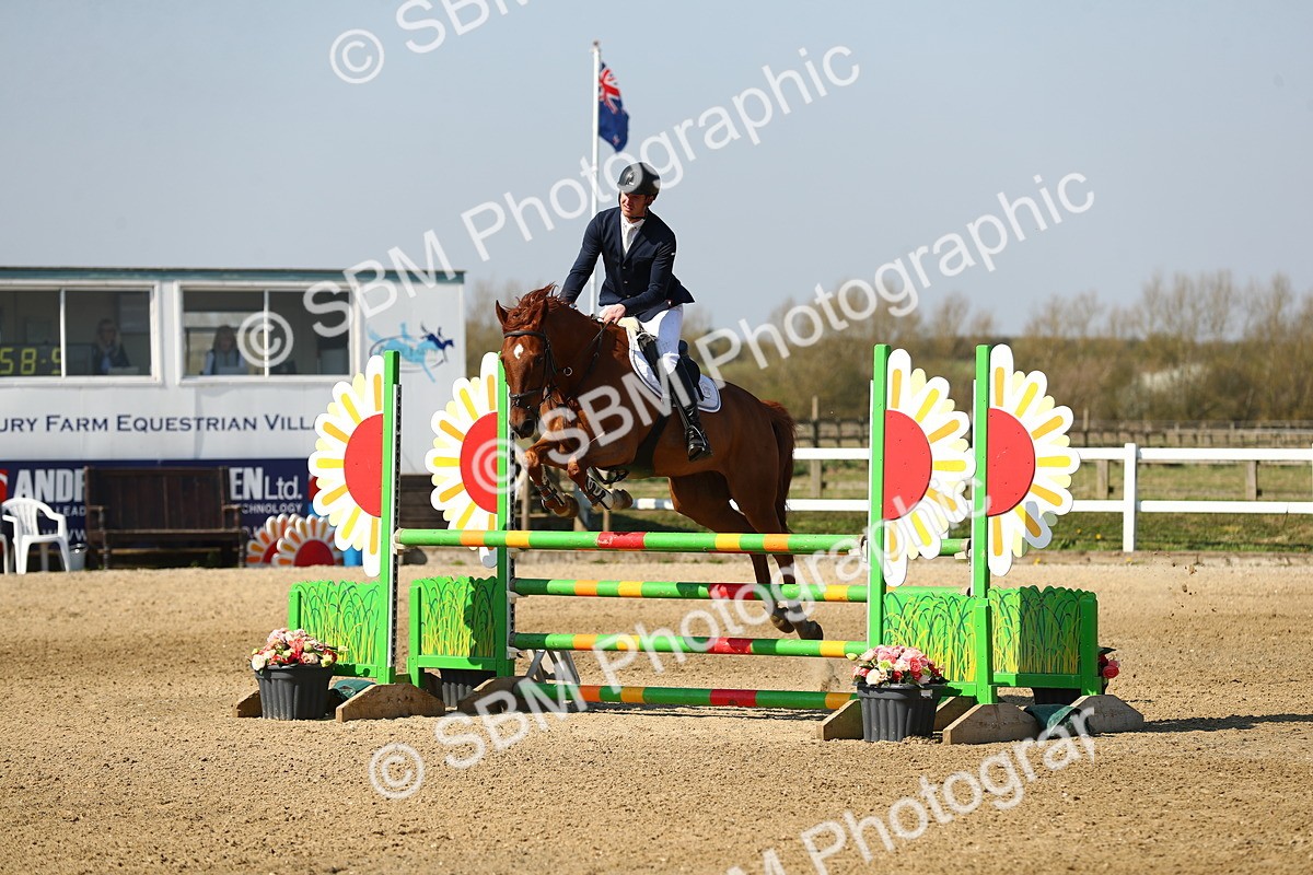SBM_000489 - Class 3 - Senior Discovery - 1.00m