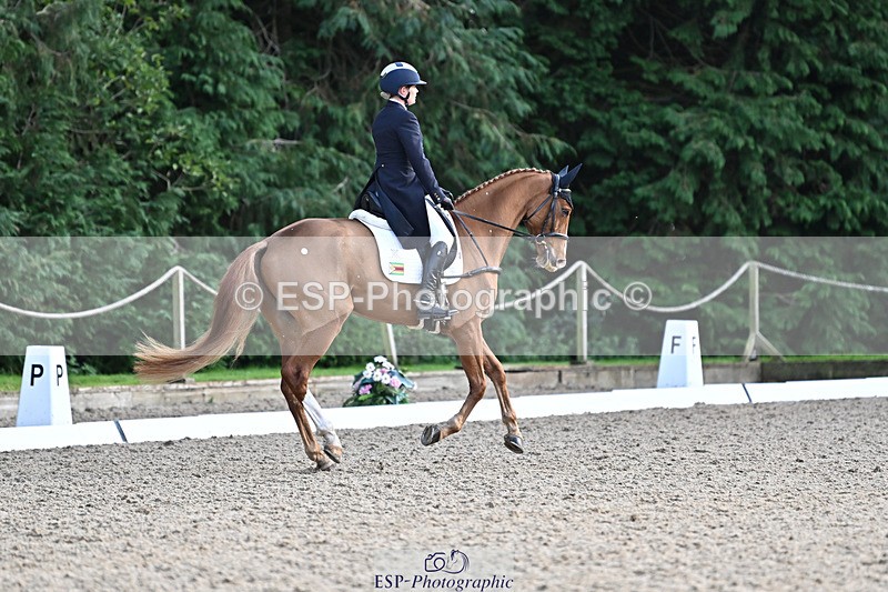 241023-154951-00783 - 010-Julia.Norman-SCOTCH.ON.THE.ROCK'Z