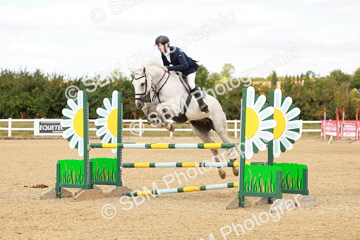 SBM_007165 - Class 4 - Senior British Newcomers - 1.10m
