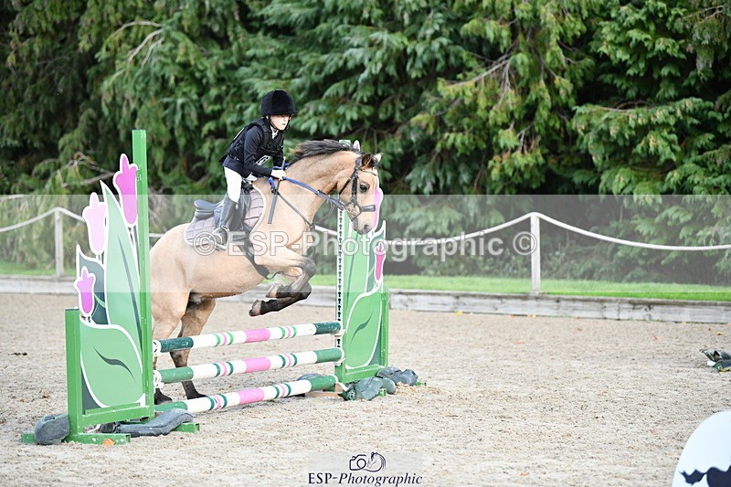 251004A-132352-01252 - Classes 6 & 7 60cm